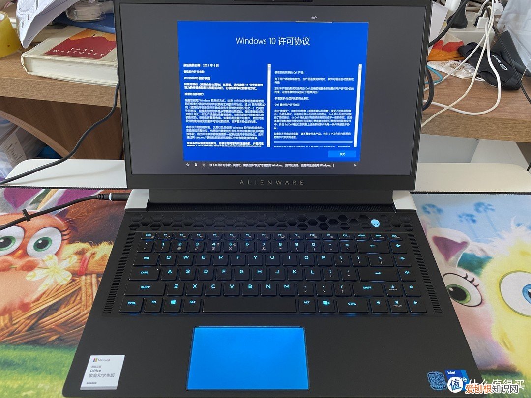 外星人x15和x17哪个好