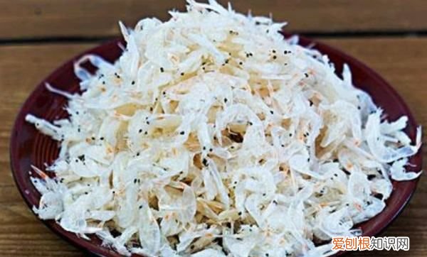 早餐吃什么可以长高，孩子长水痘期间吃什么可以帮助孩子好的快