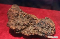 龙涎香是什么为何如此名贵,名贵香料龙涎香