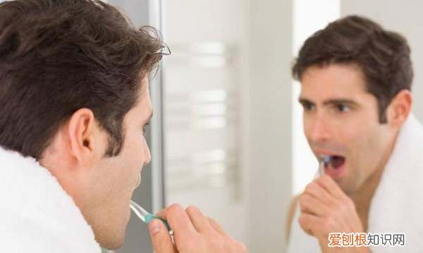 早上不刷牙喝水好，起床之后头晕是怎么回事