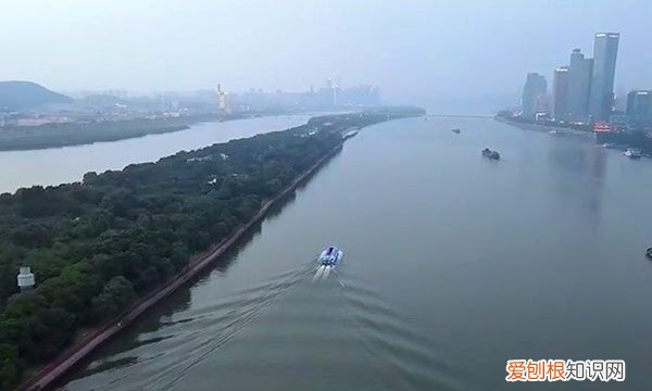 长沙在中国的什么位置,湖南长沙在中国的哪个方向