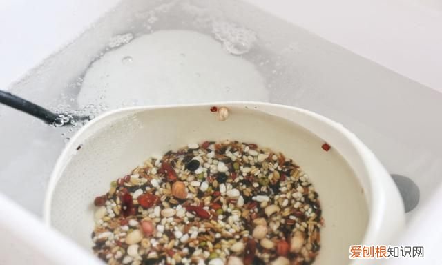 黄金八宝粥怎么煮,黄金八宝粥正宗做法