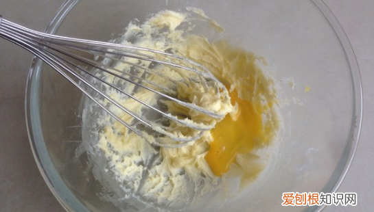 烤箱怎么用 面包,烤箱如何做面包视频教程