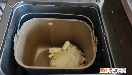 烤箱怎么用 面包,烤箱如何做面包视频教程