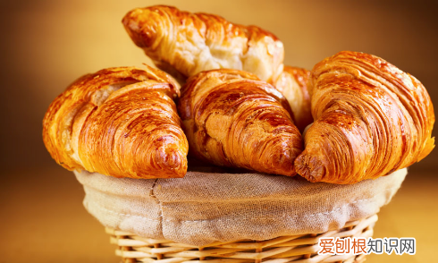 烤箱怎么用 面包,烤箱如何做面包视频教程