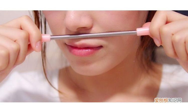 去唇毛的天然有效方法,女生在家去唇毛的最好方法