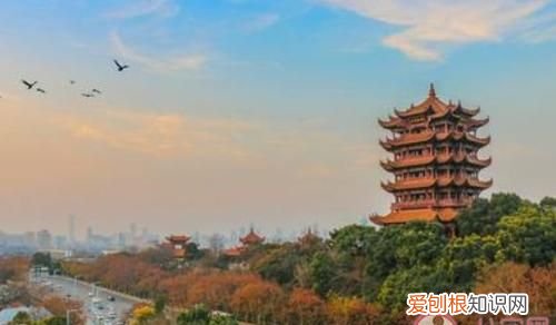 晴川历历汉阳树什么意思,晴川历历汉阳树的晴是什么意思