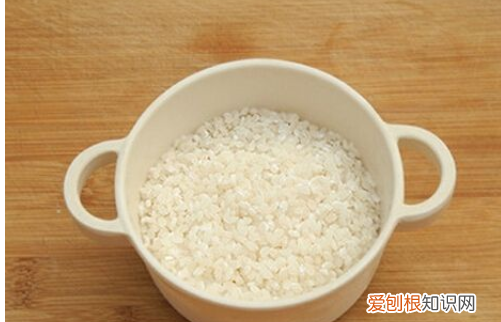 九阳电饭煲煮粥水米比例,用电饭煲煮粥水米比例是多少