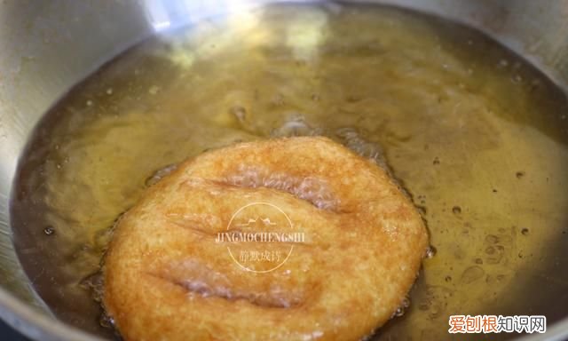 北京人最爱吃的地道早餐糖油饼 早点糖油饼做法掌握这个比例
