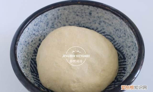 北京人最爱吃的地道早餐糖油饼 早点糖油饼做法掌握这个比例