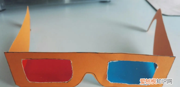 如何自制3d眼镜，教你如何用自制VR眼镜