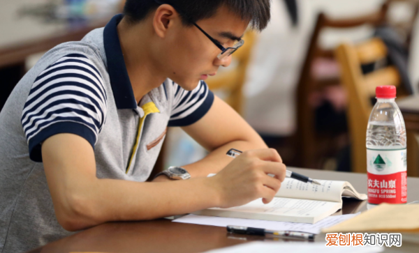 考研容易,考研难不难