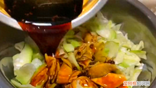 冬天,碰到它别手软,多买些切片放冰箱保存,随吃随取,特省事