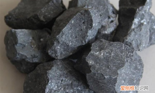 钡的相对原子质量，钡的相对原子质量是多少