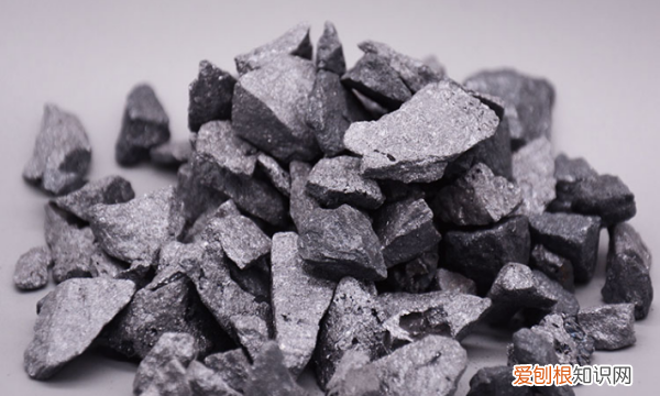 钡的相对原子质量，钡的相对原子质量是多少