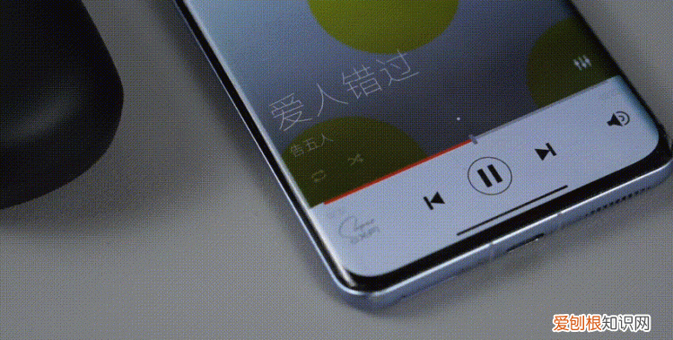 创新sensemore air真无线耳机