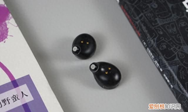 创新sensemore air真无线耳机