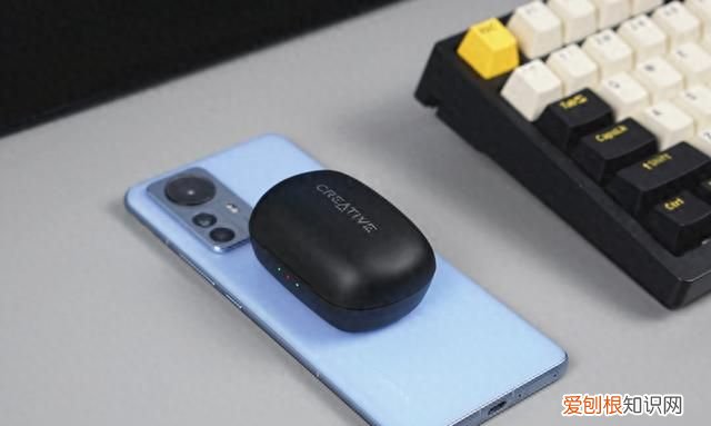 创新sensemore air真无线耳机