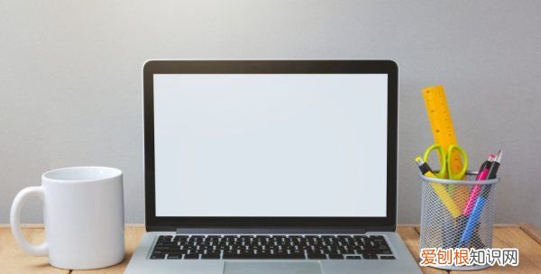 台式电脑睡眠模式怎么解除,电脑睡眠模式按哪个键解除黑屏