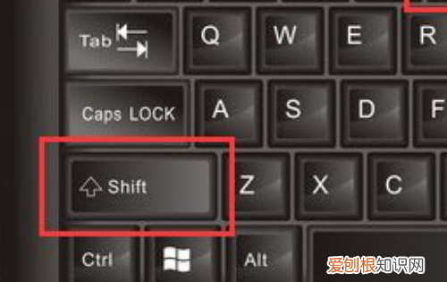 电脑双引号咋的才可以打，笔记本电脑怎么打双引号符号