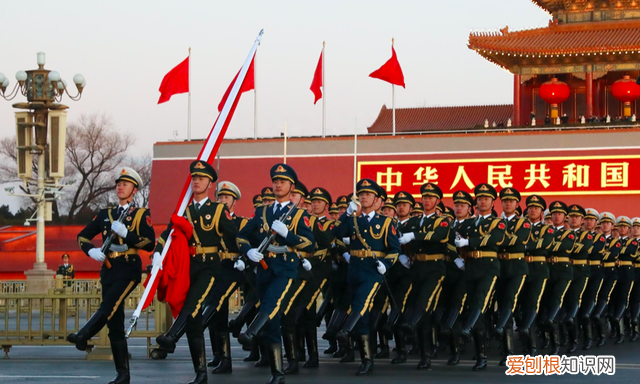 天安门广场升国旗是否每天是新的