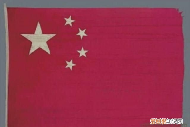 天安门广场升国旗是否每天是新的