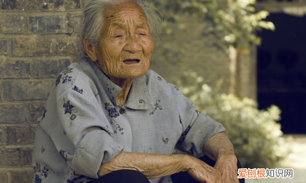 妈妈的外婆该怎么称呼，孩子管妈妈的姥姥叫什么