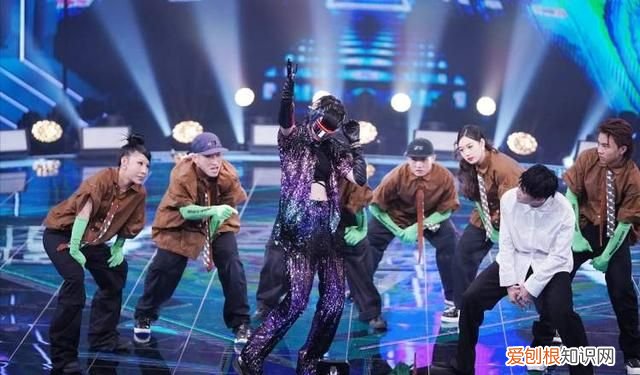 蒙面舞王韩庚,蒙面舞王韩庚评价傣族舞