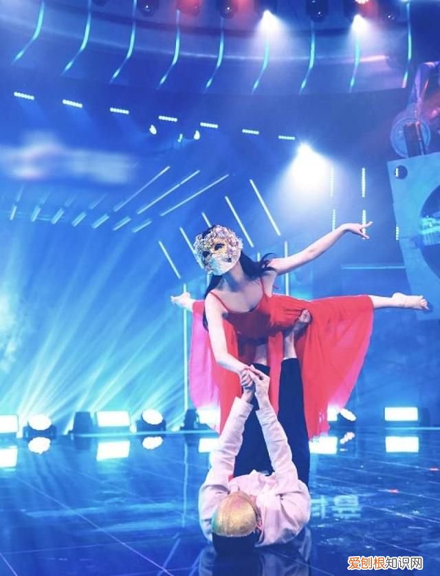 蒙面舞王韩庚,蒙面舞王韩庚评价傣族舞