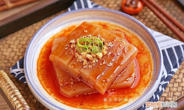 一碗面粉六碗清水教你自制凉粉,1碗面粉5碗清水教你在家做凉粉