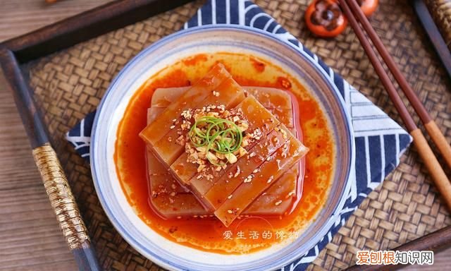 一碗面粉六碗清水教你自制凉粉,1碗面粉5碗清水教你在家做凉粉