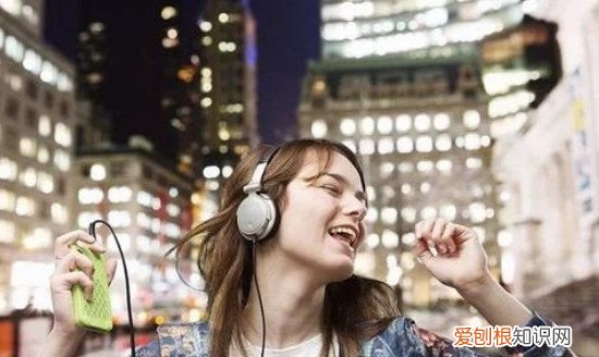 常戴耳机有什么危害，长期戴耳机有什么危害