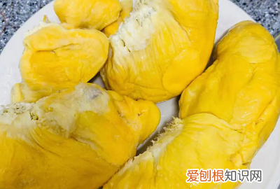 一只榴莲三只鸡什么意思，为什么说一个榴莲三只鸡