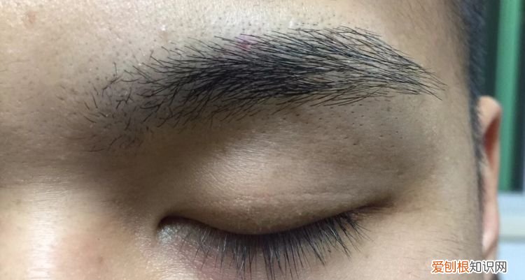 男生的眉毛怎么修男士的修眉教程