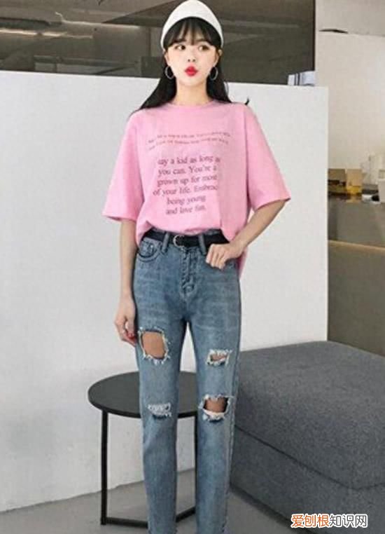 甜美感爆棚的粉色t恤