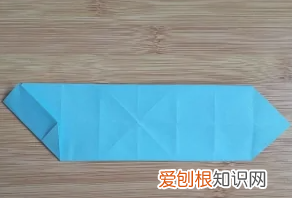 好看的心形盒子的折叠方法，爱心纸盒怎么折简单又好看