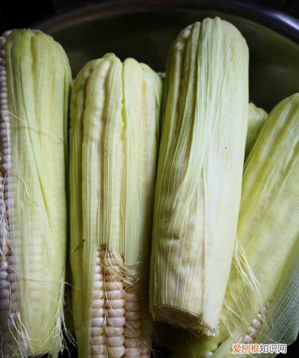 怎样煮玉米又甜又粘稠,煮玉米怎么才能更加软糯
