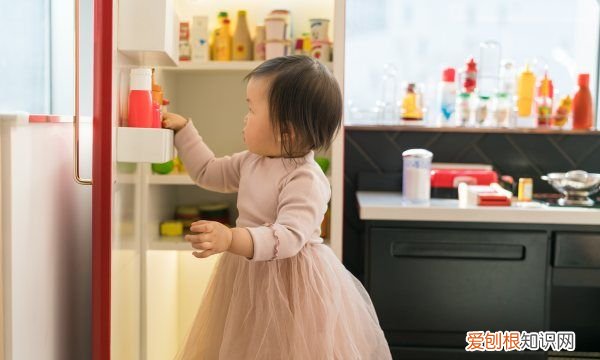 冰箱多久清理一次冰霜，电冰箱多长时间清除一次冰