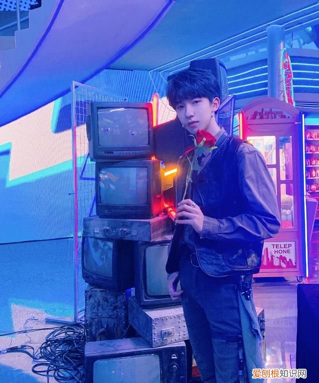 时代少年团翔霖cp秀恩爱