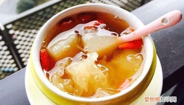 推荐4款养阴清肺食谱