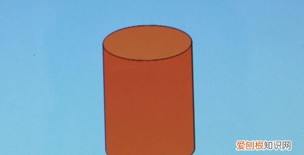 圆柱的体积计算公式，圆柱的体积等于侧面积乘什么
