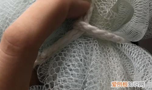 浴花散了怎么绑，长条浴花散了扎法图解