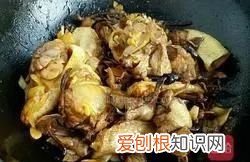 烧小鸡怎么烧好吃,包烧小鸡怎么烧好吃