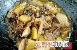 烧小鸡怎么烧好吃,包烧小鸡怎么烧好吃