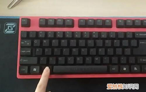 除以符号电脑怎么打，除号在键盘上怎么打