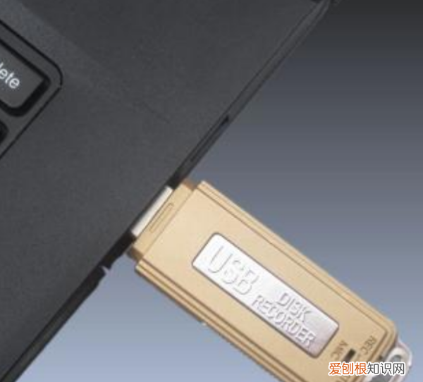 手机酷狗怎么传歌到u盘,酷狗音乐咋的才可以传歌