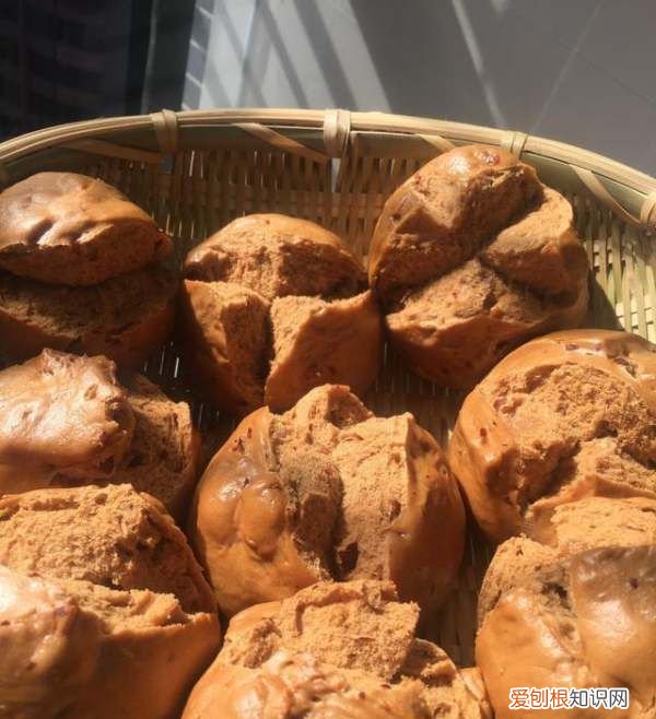 蒸馒头一斤面粉放多少糖，甜馒头一斤面粉多少糖才甜