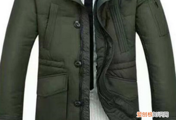 羽绒服可以烘干机烘干多少度，羽绒服可以放在烘干机里面烘干