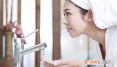 为什么洗面奶洗了脸有刺痛感，用洗面奶洗完脸后刺痛怎么办