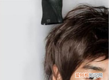 男生自己吹发型技巧，男生怎么自己吹头发